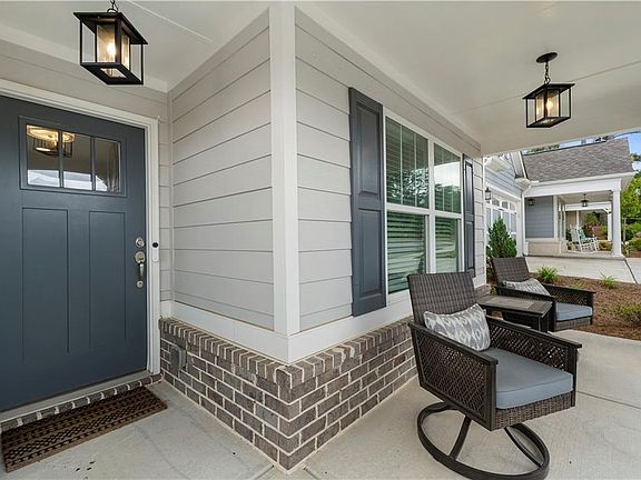 4th image of 35 Pinewood Ct