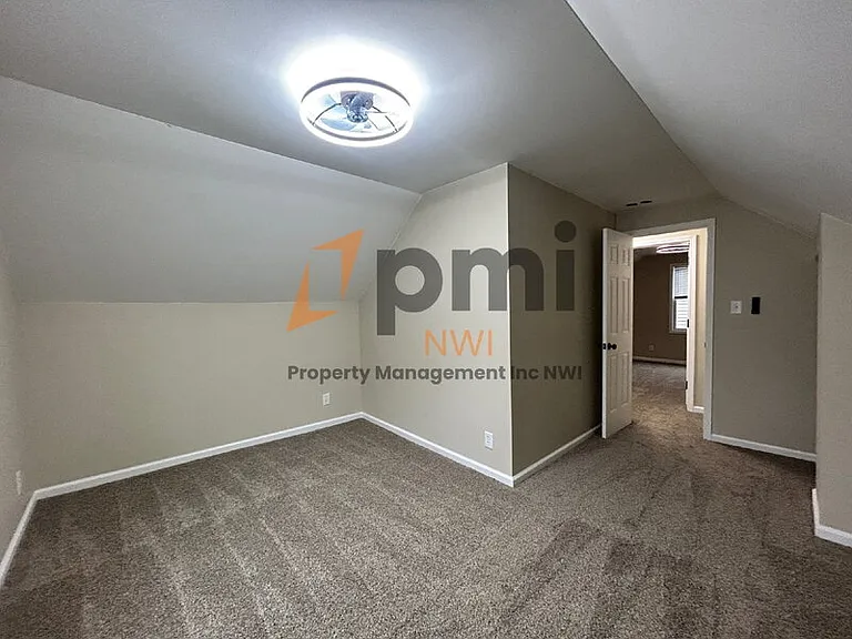 1110 Lafayette St — Photo 14