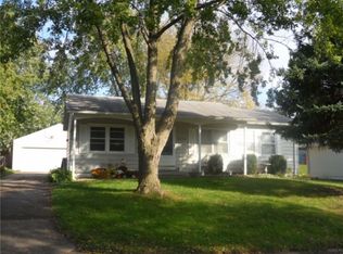 9099 Woodmayr Dr, Norwalk, IA 50211