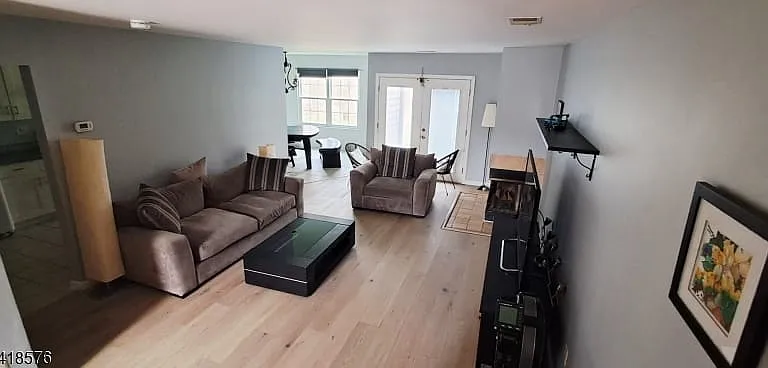 15 Andover Cir — Photo 5