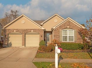 2119 Picketside Dr, Batavia, OH 45103