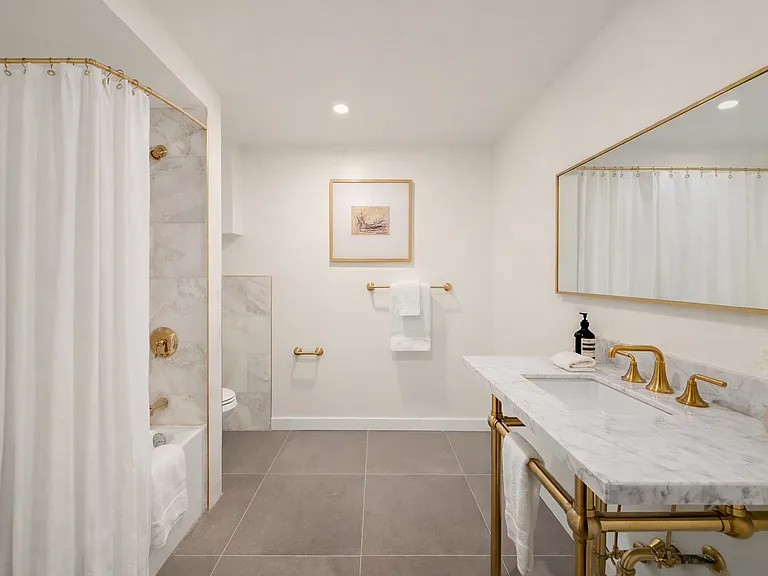 337 Riverside Dr — Photo 65