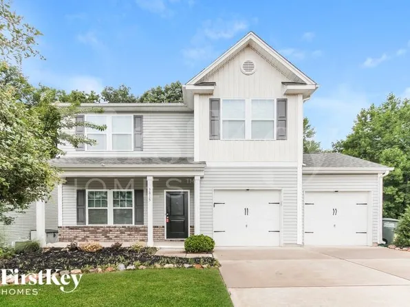 3815 Streamside Dr, Gastonia, NC 28056