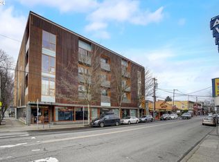 915 SE 35th Ave APT 204, Portland, OR