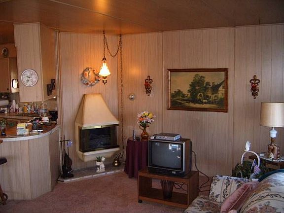 2nd image of 2383 Bridwell Way
