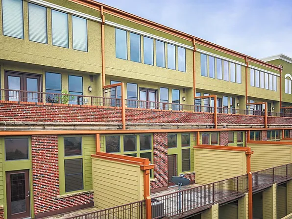 2323 Polk St APT 302, Houston, TX 77003