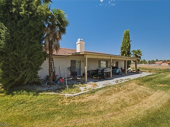4th image of 2691 Papaya Ave