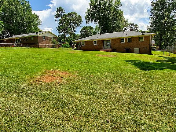 5th image of 148 West Dr