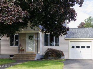 1225 Evergreen Ave, Schenectady, NY 12306