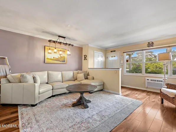 100 Seaview Avenue #6-5, Monmouth Beach, NJ 07750