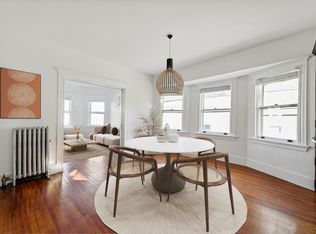 4 Hawthorne Pl APT 2, Montclair, NJ 07042
