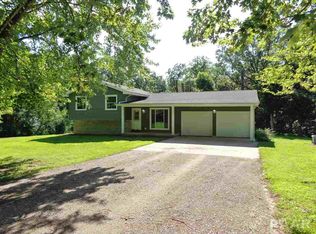 9107 N Brimwater Rd, Brimfield, IL 61517