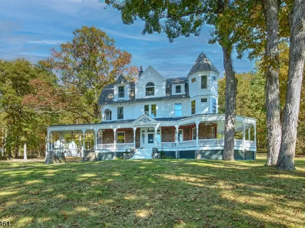 211 Mountainside Rd, Mendham Twp., NJ 07945