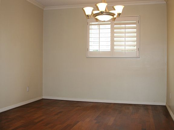 4th image of 503 Bluefield Dr