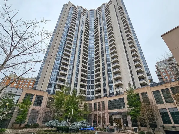 500 Doris Ave, Toronto, ON