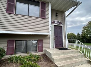 3273 Dodd Ln, Eagan, MN 55121