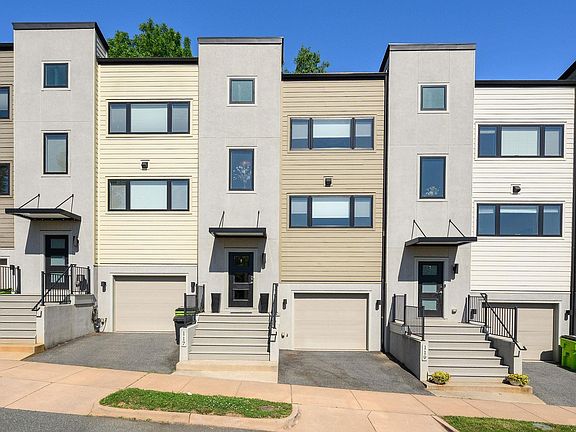 3rd image of 117 Roades Ct
