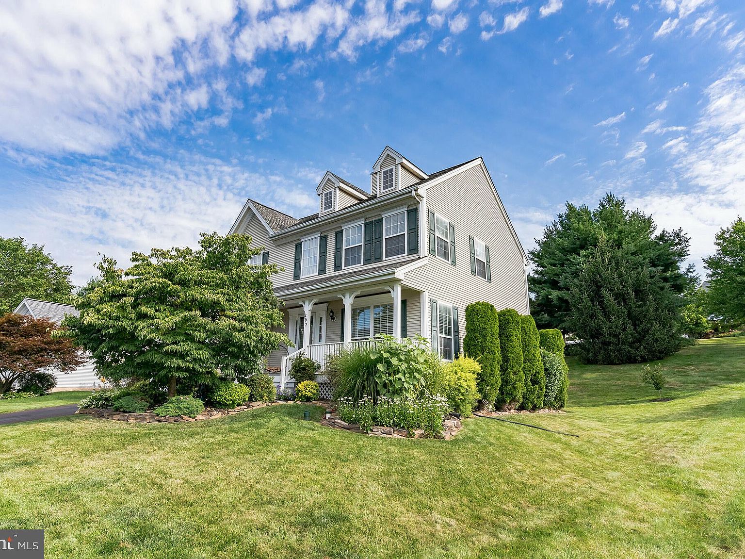 202 Hackney Ln, Schwenksville, PA 19473 Zillow
