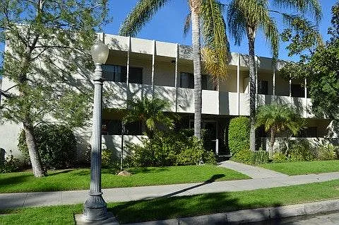 267 S Madison Ave Photo 1