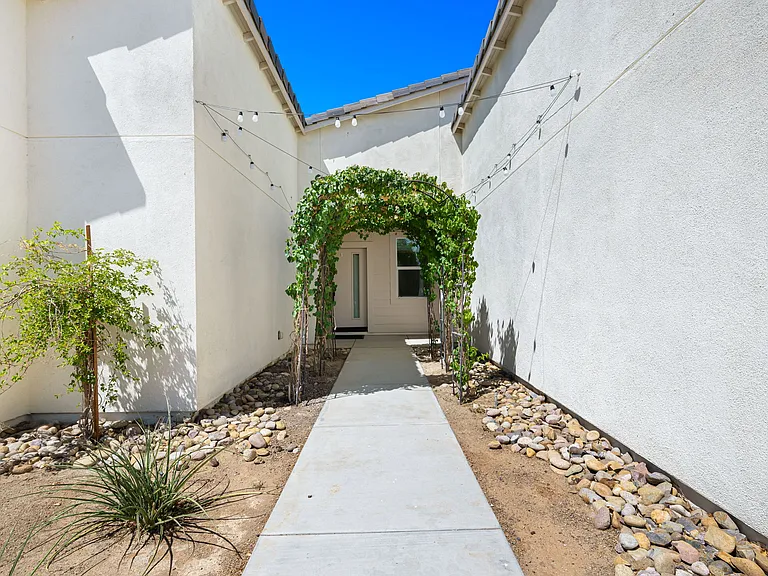 12613 Sylvanus Dr — Photo 8