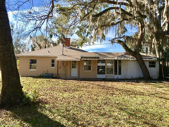 2nd image of 908 Oak Dr