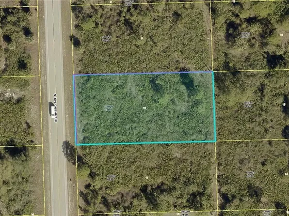 1004 Richmond Ave N, Lehigh Acres, FL 33972