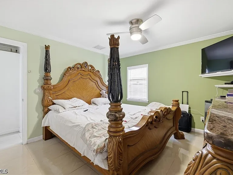 1108 Truman Ave — Photo 10