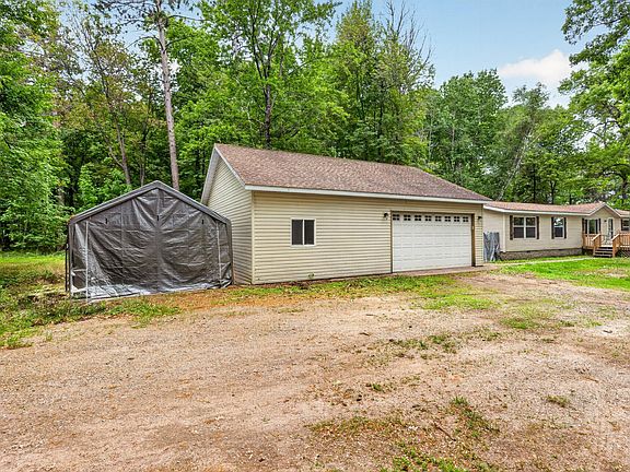 4th image of 20856 Paradise Ln