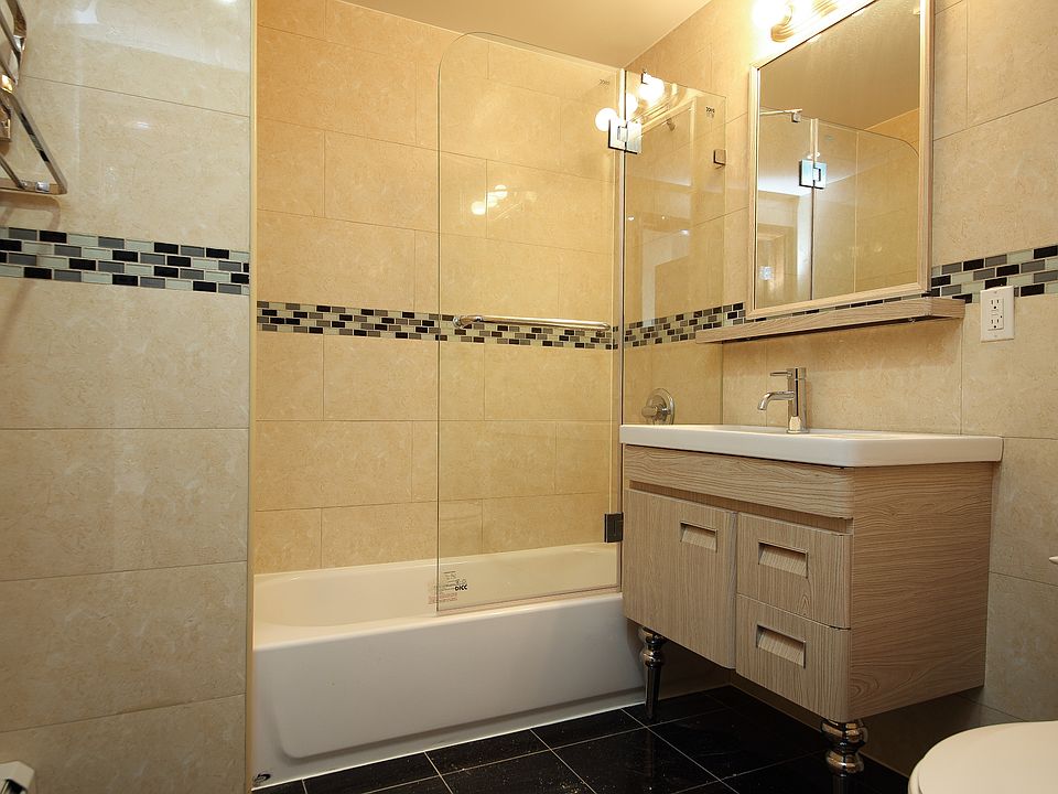 1st image of 2531 Ocean Ave #3FL