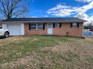 3328 Deanna Ct, Morristown, TN 37814