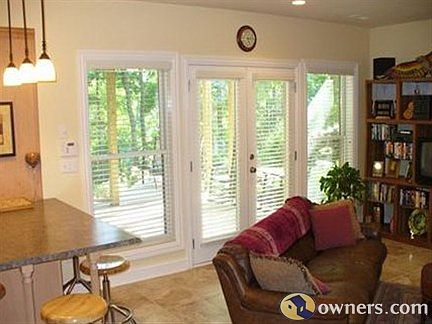 Great Rm in Separate lower level quarters