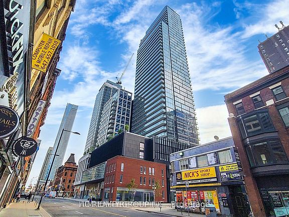 2nd image of 1 Gloucester St #1816