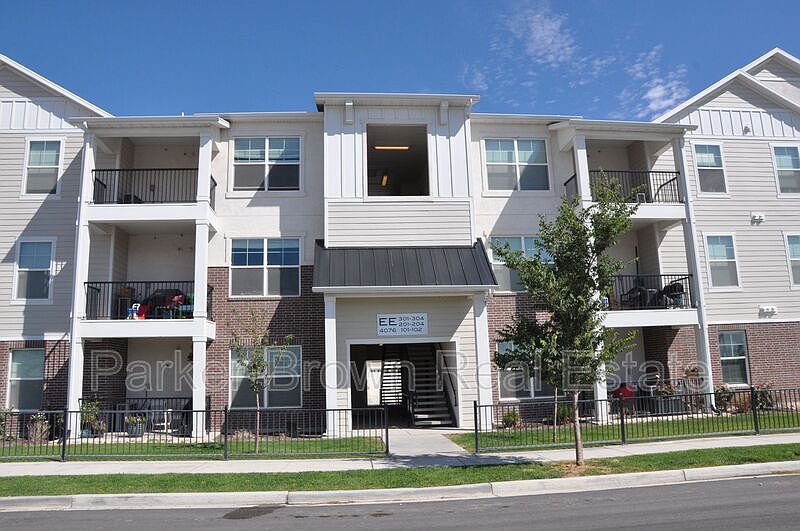 1st image of 4076 W 1530 NE #301