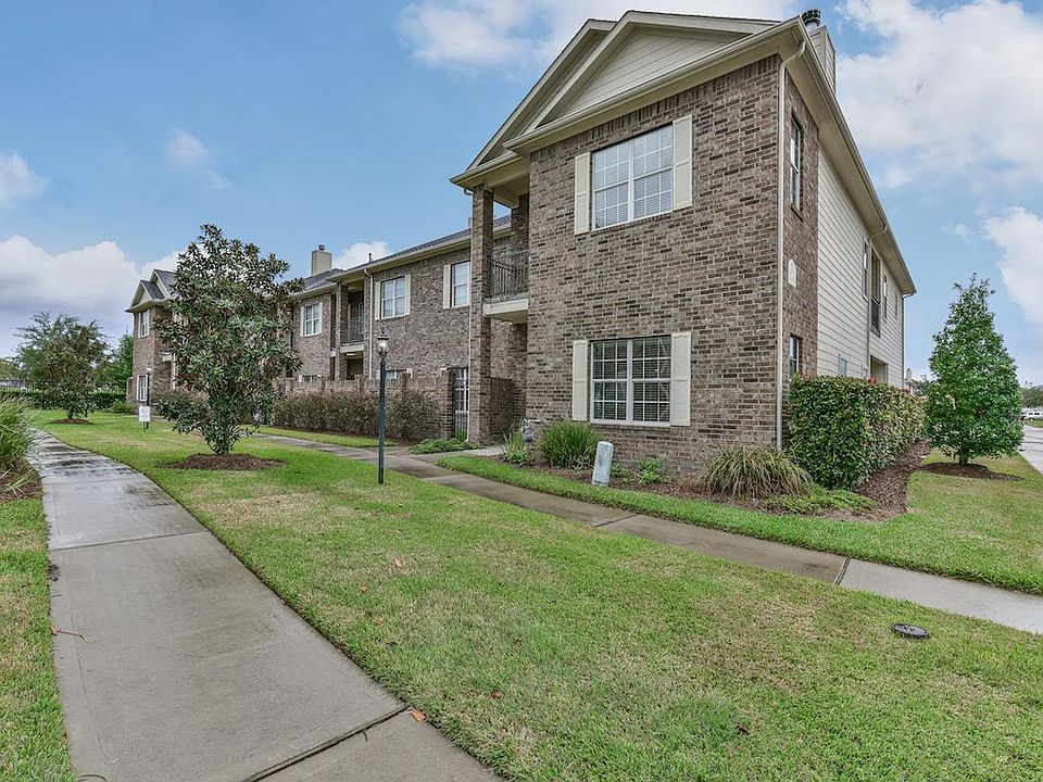 1st image of 2865 Westhollow Dr Unit 52