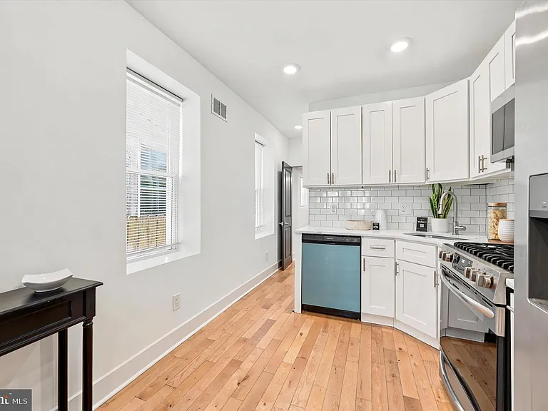 3171 Cedar St — Photo 7
