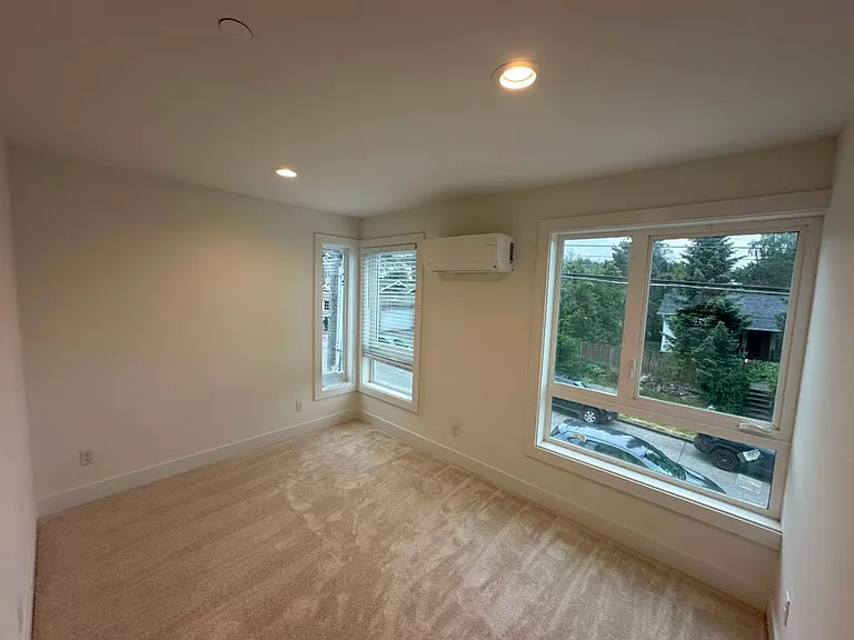 4316 SW Holly St — Photo 20