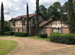 7528 Pineridge Dr, Meridian, MS 39305