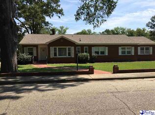 105 Holly Dr, Hartsville, SC 29550