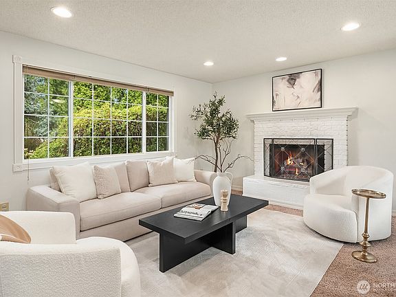 5th image of 17615 Brook Boulevard