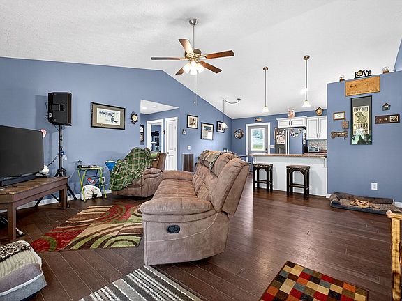 5th image of 2040 Walker Cove Rd