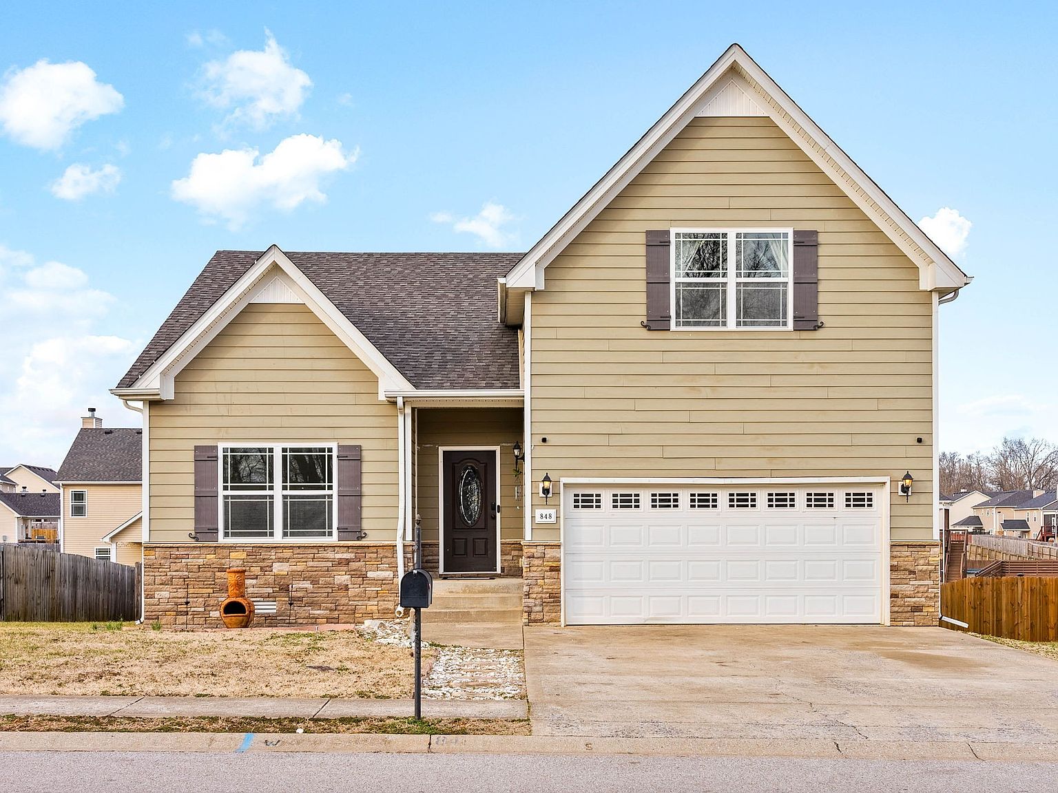 848 Cherry Blossom Ln, Clarksville, TN 37040 | Zillow