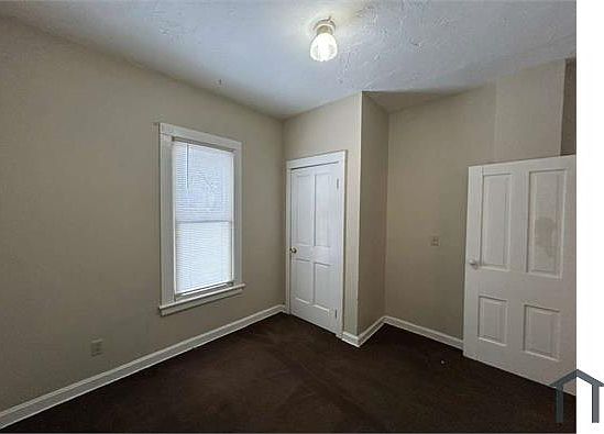 5th image of 349 Courtland St #1