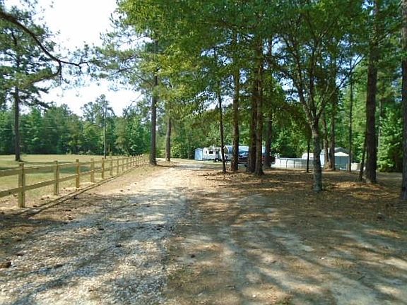 3rd image of 298 Lee Road 37