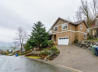 35774 Regal Pkwy #A, Abbotsford, BC V3G 2W2