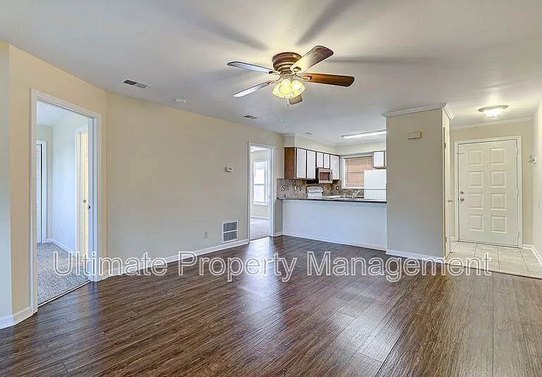 2504 Flint Dr — Photo 6
