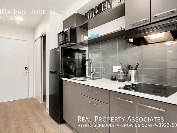 3rd image of 1814 E John St Unit 214