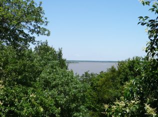 266 Mohon Dr, Whitney, TX 76692