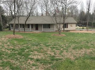 3454 Pepperwood St, Conover, NC 28613