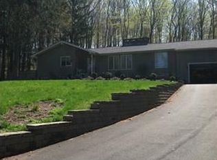 36 Pine Hollow Rd, North Branford, CT 06471