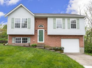 99 Delphi Dr, Erlanger, KY 41018